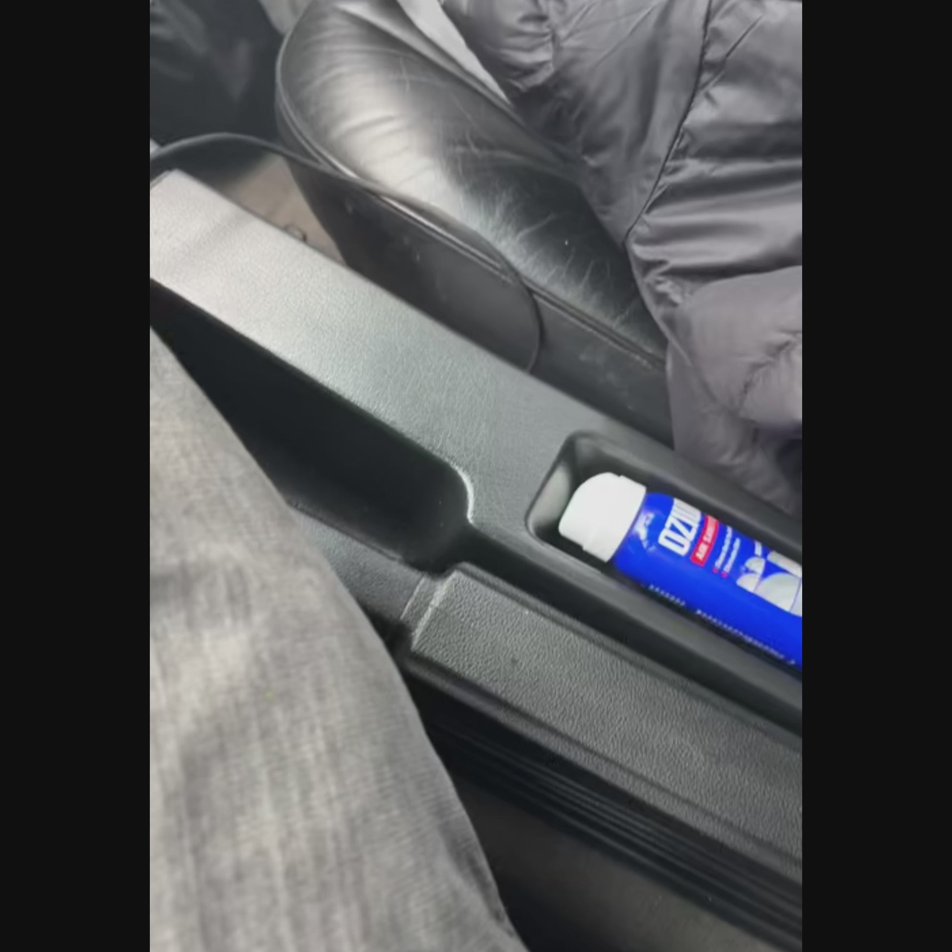 Alikittys custom BMW E30 Cupholders installed with drinks inside the holder